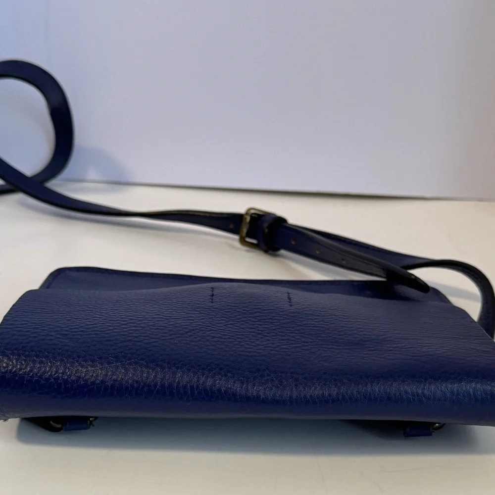 Melrose and Market deep blue/purple small crossbody